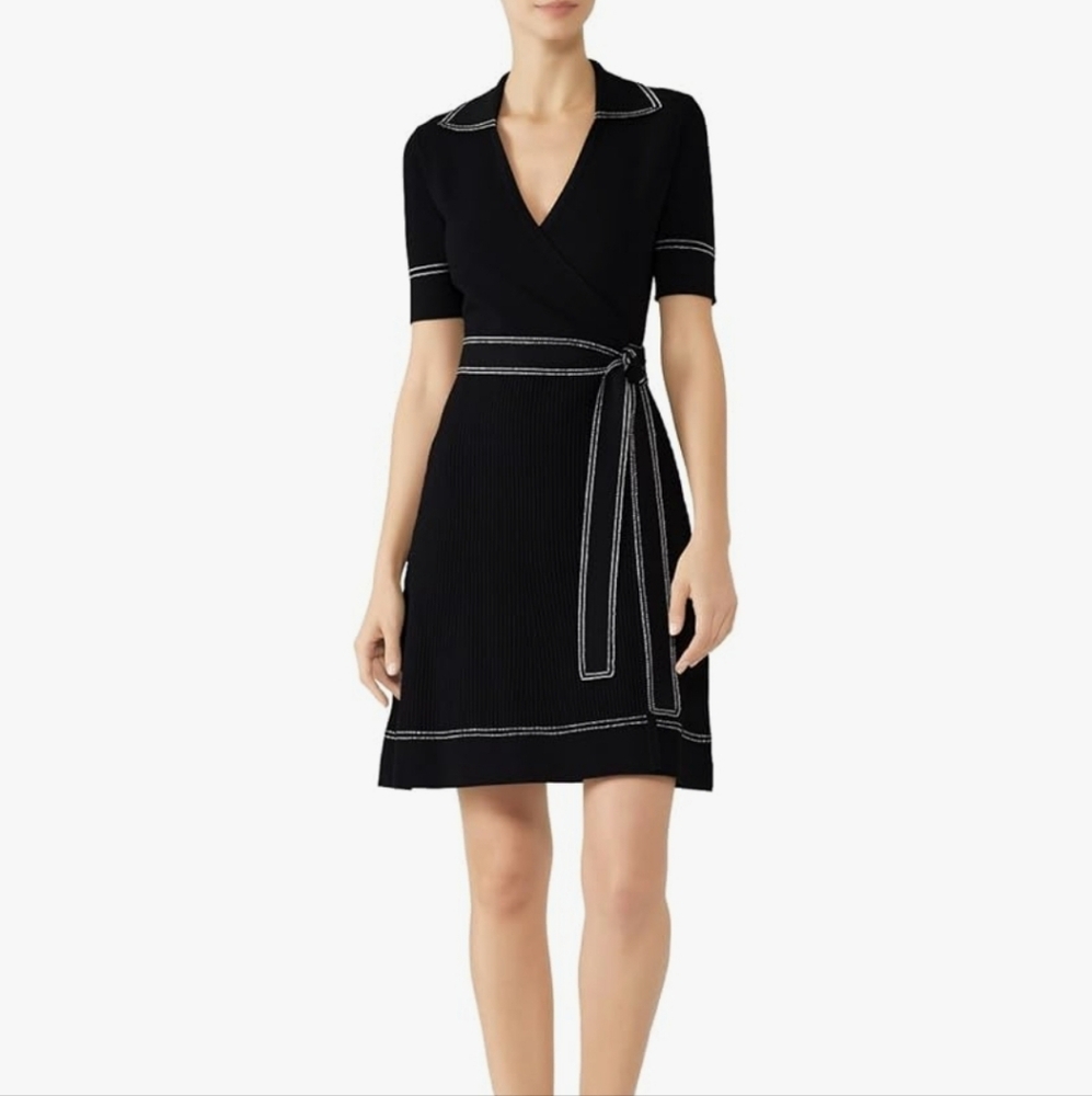 Diane VON FURSTENBERG Black Wrap Dress